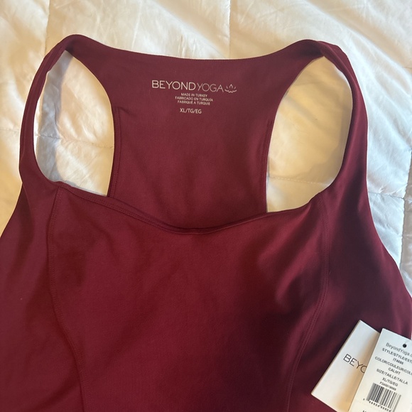 Beyond yoga, New with tags extra large - Picture 2 of 4